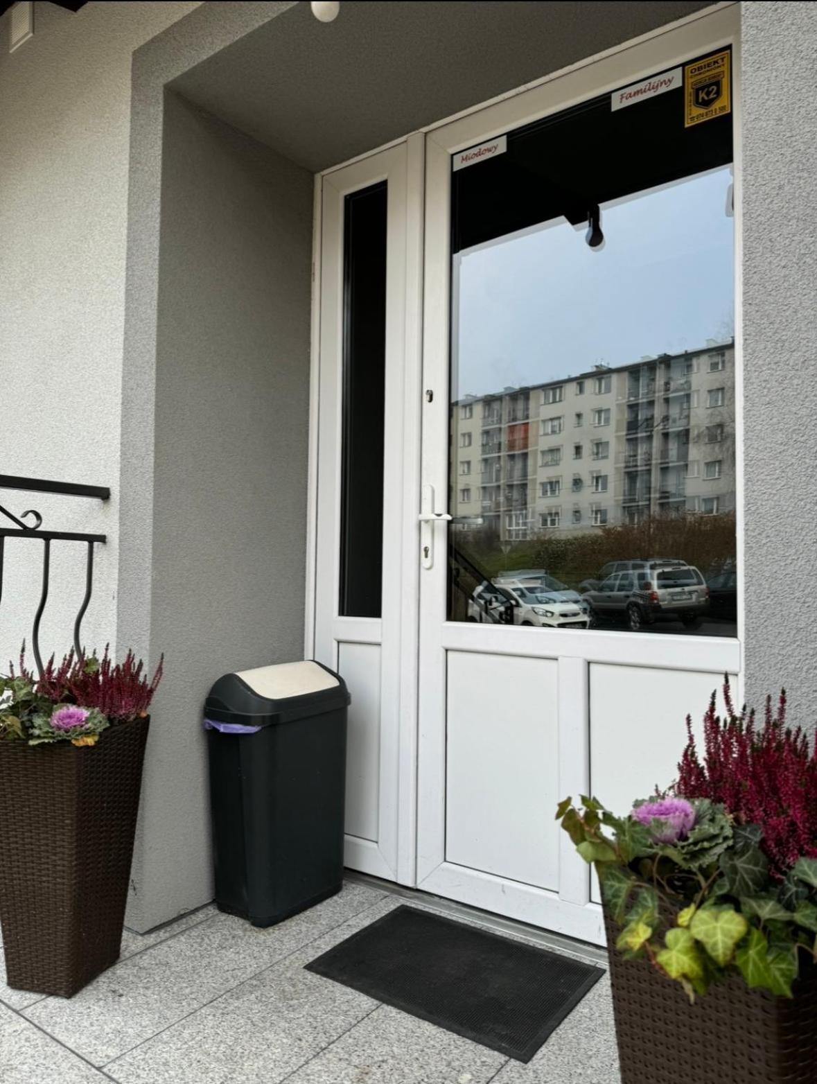 Dawna Mleczarnia Apartamenty Familijny Nowa Ruda Exterior photo